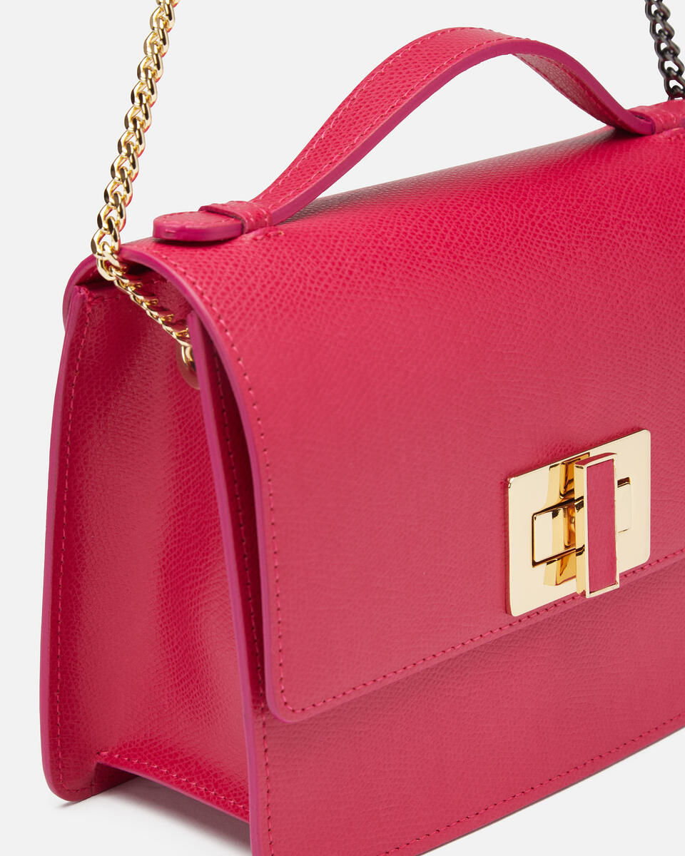 Bella  big crossbodyclutch con tracolla in pelle e metallo Fucsia  - Borse - Special Price - Cuoieria Fiorentina
