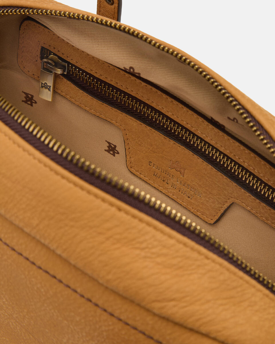 Eva soft duffle Curry  - Borse A Spalla - Borse Donna - Borse - Cuoieria Fiorentina