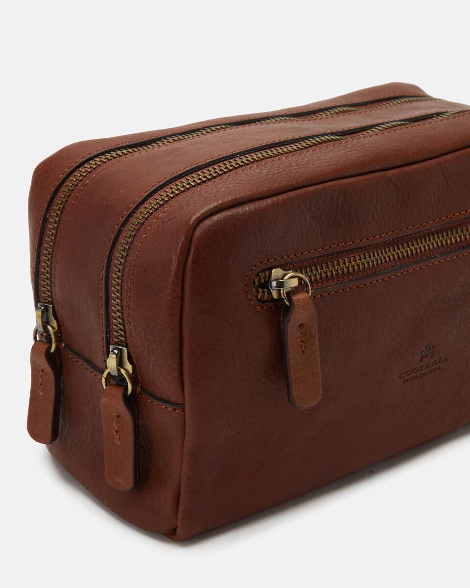 Necessaire in Cuoio Marrone  - Beauty - Accessori Uomo - Accessori - Cuoieria Fiorentina